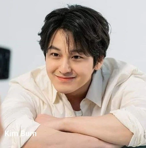 ✿    kim bum    𖹭    .    he they it ae's avatar