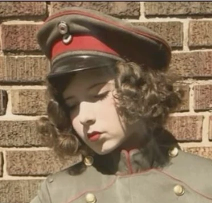 beatrix heidi's avatar