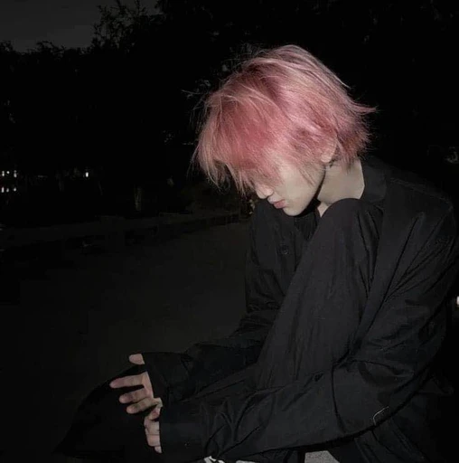 [🌷🏍️] • Zeke • ✂️ {He/They} •'s avatar