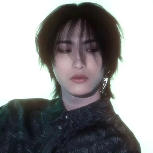 ✿    seonghwa    𖹭    .    she xe he it's avatar
