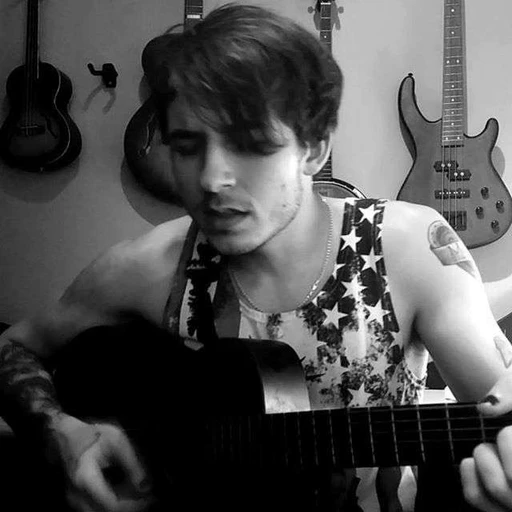 Gaege⭑  🎧's avatar