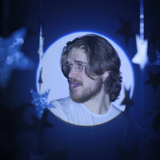 •Bo*Burnham^{He/Him}•'s avatar