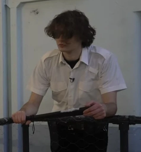 •Prison!Bur•{He/Him}•'s avatar