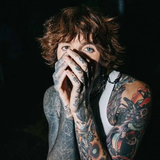 ❝ OLI / OLIVER ❞　he she ╱ any's avatar