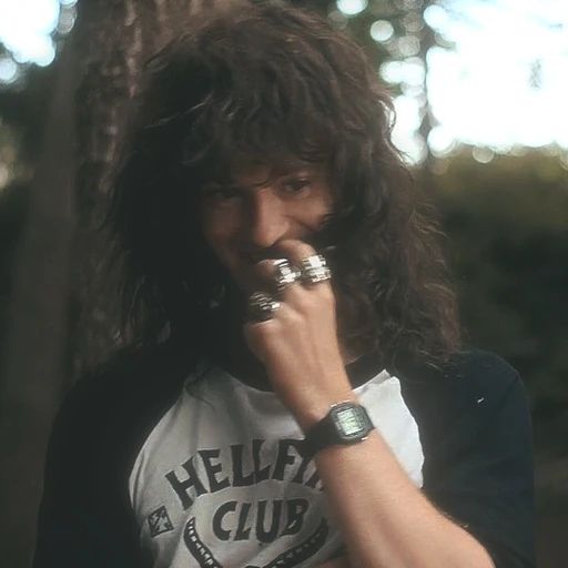 Eddie 🖇️'s avatar