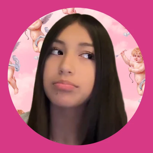 { ~ Carmenza 🌺~ }'s avatar