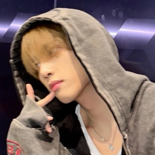 ✿    sunwoo    𖹭    .    they he she's avatar