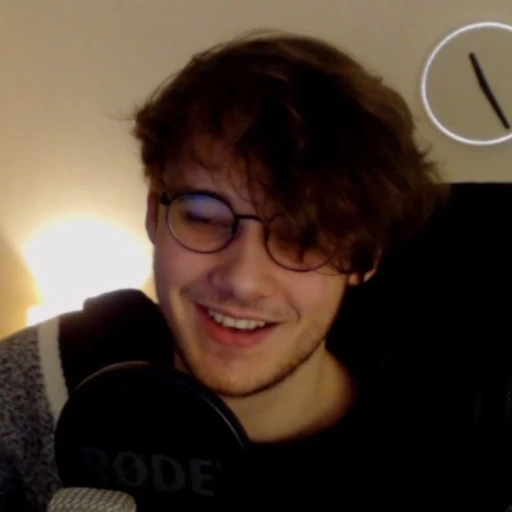 ✿。  saline     ⭒     he    ◝'s avatar