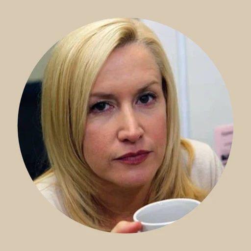 [ Angela.⛪]'s avatar