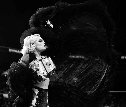 Toni Storm  [👻]'s avatar