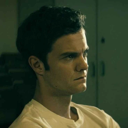 Hughie⭑ 🥽's avatar