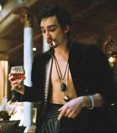 Klaus⭑ 💫's avatar