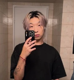 ✿    billy han  𖹭    .    he she any's avatar