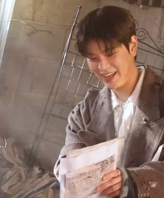 ⭒ kim seungmin ⁈ » he . it . ae's avatar