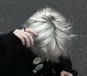 Alaric/Nick 🧶's avatar