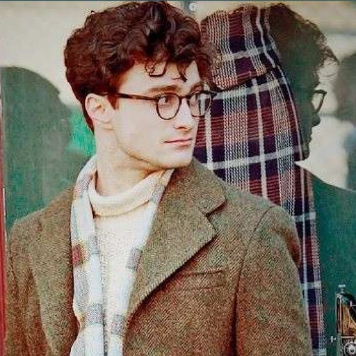 Calico / Ewe / Finch⭑ 🐦's avatar