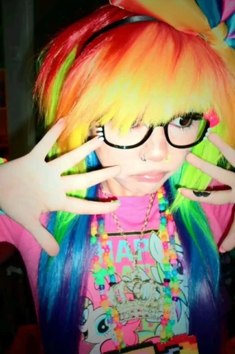 < 3   ⁔  alyx or cene﹐ any prnz's avatar