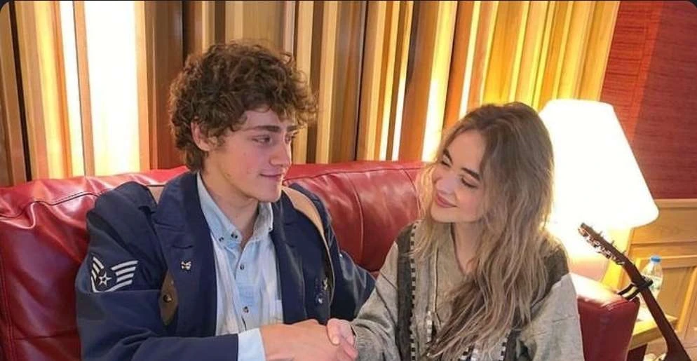 𐔌     sammy / sam    ﹒    ☁️'s banner