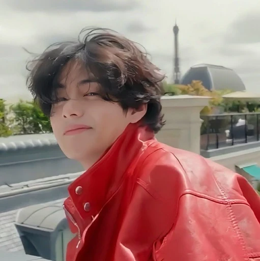 ✿    v / taehyung    𖹭    .    they he's avatar