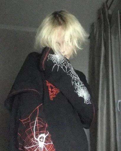 ⭒﹕ ◟ Ash <3 ◝． ⋆ ⭒'s avatar