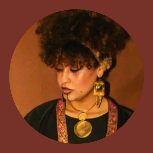 { Gildah~🏺🪙 }'s avatar