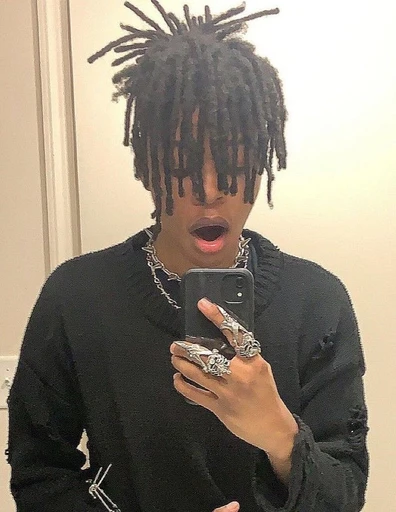 •Tavian✨•It/He•makes ghost noises at u•'s avatar