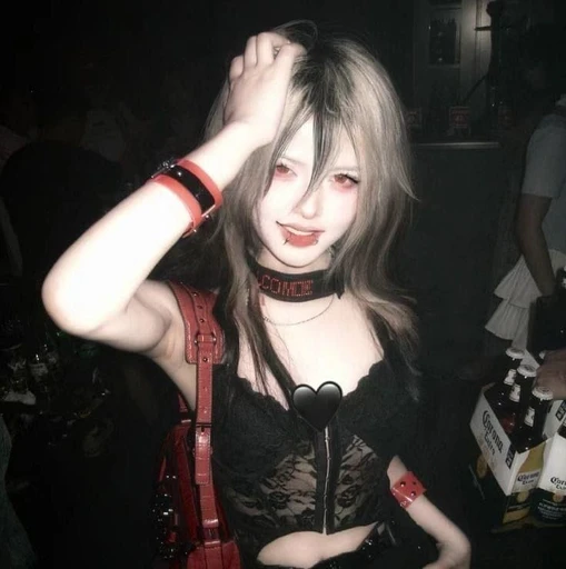 ✿    solace / solar    𖹭    .    they it xe soul sun's avatar