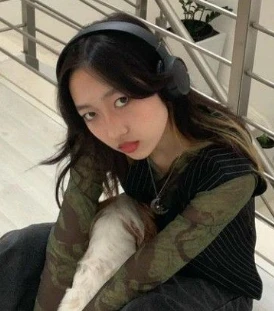✿    haena bahng    𖹭    .    he they it xe's avatar