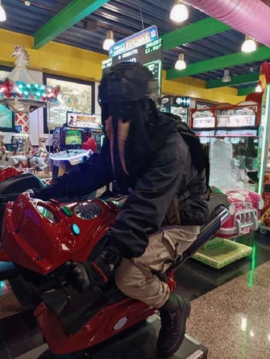 König⭑ 🐕's avatar