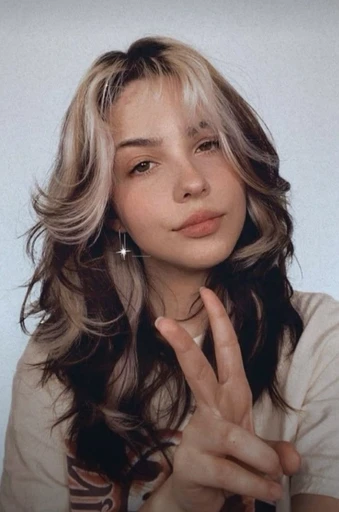 EvaSaunders's avatar