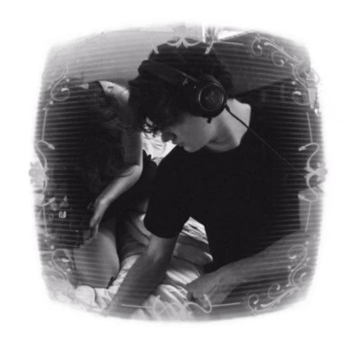 ۪ 𓏼♱◌͟ ekam's avatar