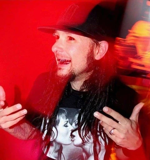 JDevil [Jonathan Davis] [👻]'s avatar