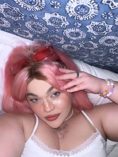 Loey Lane's avatar