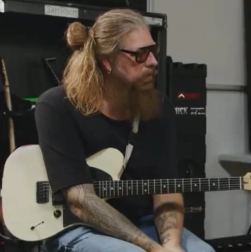 James (Jim) Root [👻]'s avatar