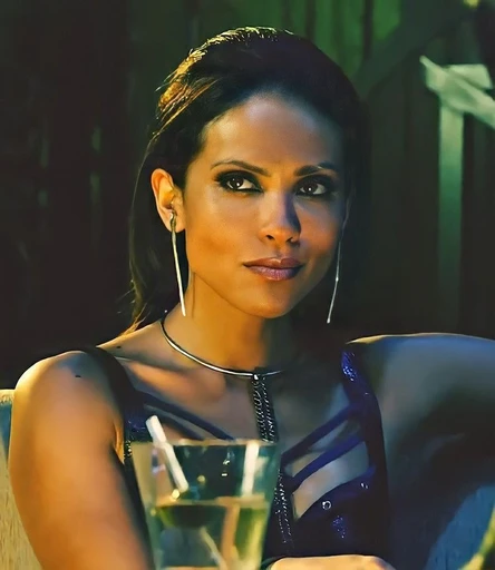 Mazikeen's avatar