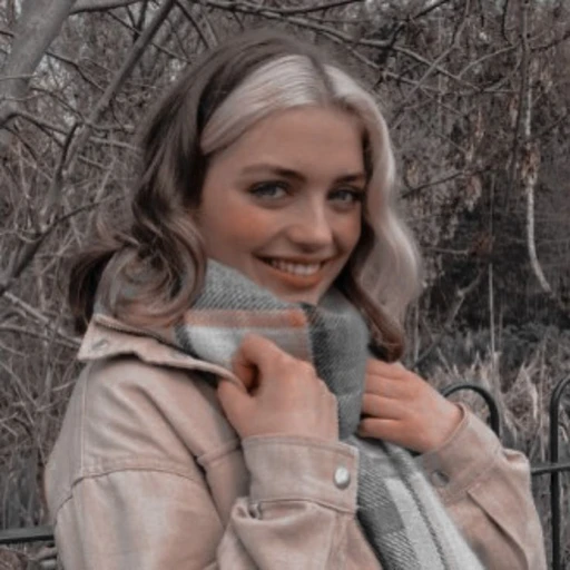✿    imogen heaney    𖹭    .    she they any's avatar
