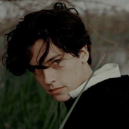 Bolt / Styrmir / Dorrin⭑ 🌩️'s avatar